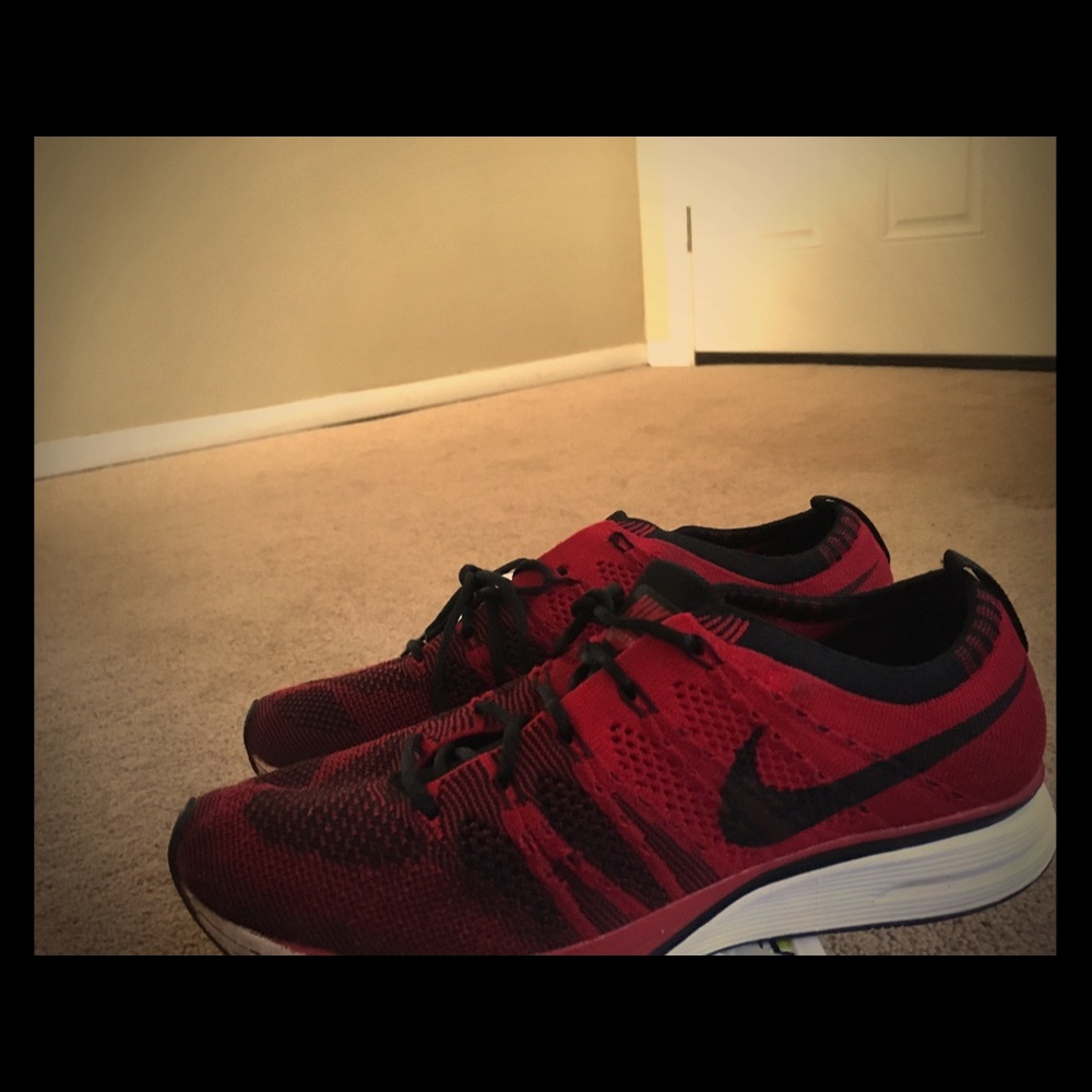 Nike Flyknit Racers women’s